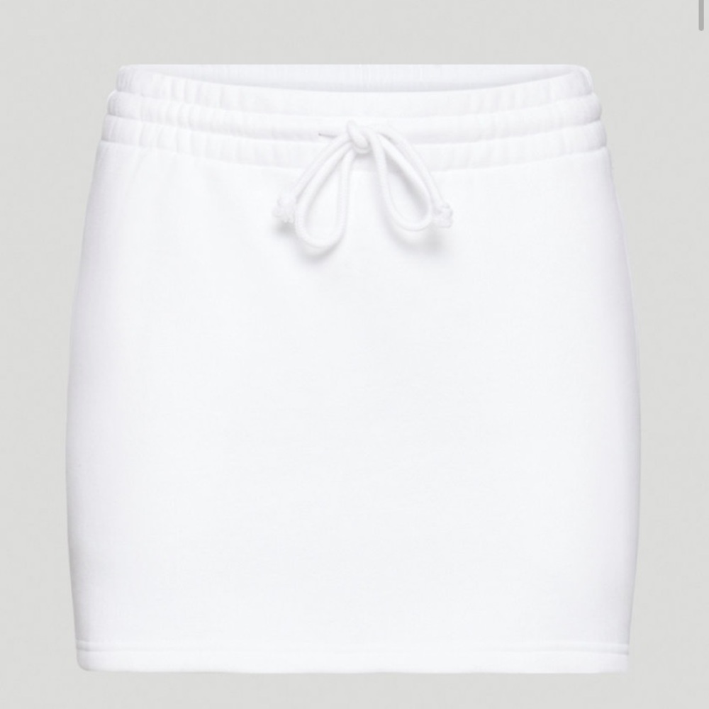 Aritzia Cozy Fleece Perfect Skirt